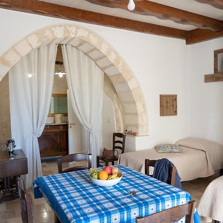 San Leonardo - Aparthotel Laterza Bagian luar foto
